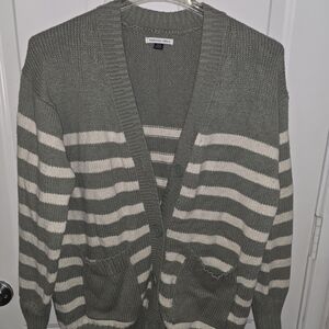 American Eagle Outfitters Gray Knit Sweater